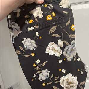 Old Navy Black Floral Ponte Pants with Yellow & Cream Blooms